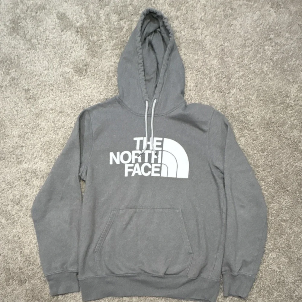 The North Face Men's Gray Fleece Pullover Hoodie Logo Graphic Print Pockets M